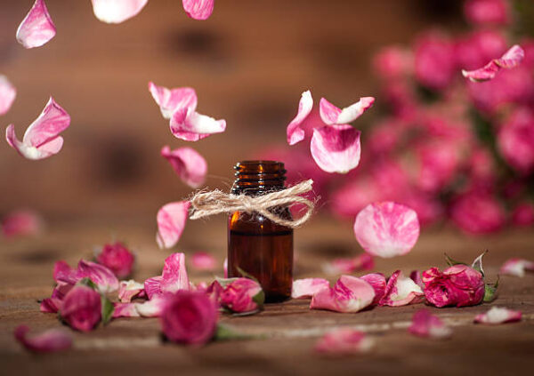 ROSE ESSENTIAL OIL